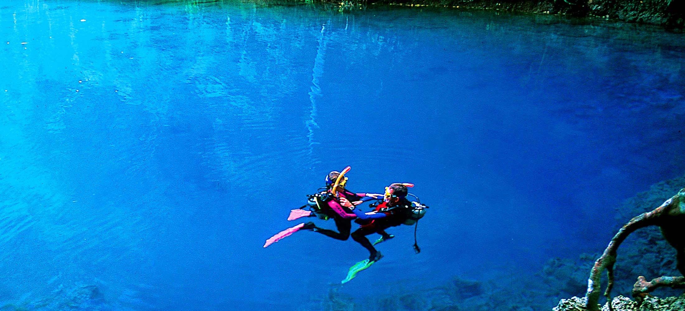 South Pacific Tours Vanuatu - Blue Hole